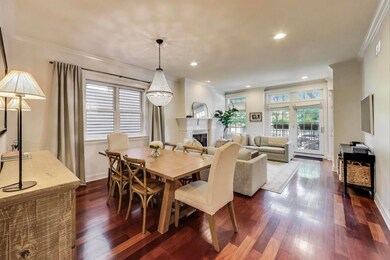 3555 N Marshfield Ave unit 1, Chicago, IL 60657 - photo 3