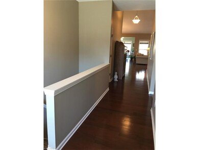 Front Entry/Foyer