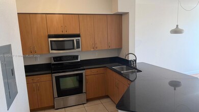 1830 Radius Dr unit 626, Hollywood, FL 33020 - photo 2