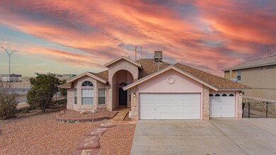 13813 Horizon Heights Cir, Horizon City, TX 79928 - photo 2