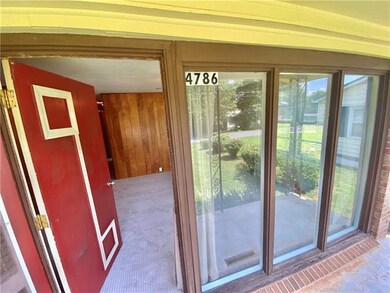 A Rare Mid-Century Modern! Highly sought after in 