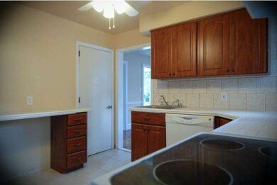 11 College Ave, Flourtown, PA 19031 - photo 4