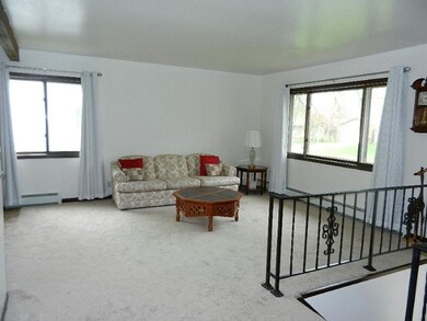 Living Rm 1