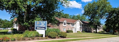 10 Aspen Ct, Coram, NY 11727 - photo 5