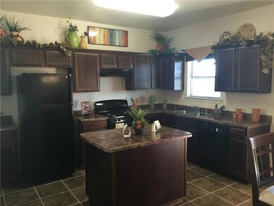 11460 Flor Rubus Ct, Socorro, TX 79927 - photo 4