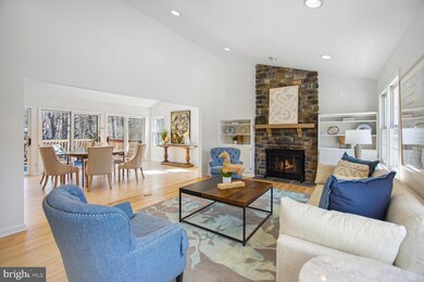 25 Flints Grove Dr, North Potomac, MD 20878 - photo 2