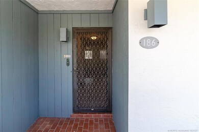 Great Looking Entrance!