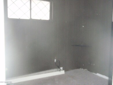 223 Hawthorne Rd, Albrightsville, PA 18210 - photo 2