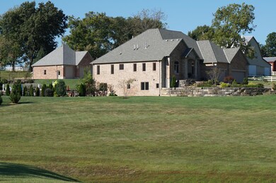 1642 Regency Ln, Nixa, MO 65714 - photo 2