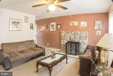 17470 Wilson St, Dumfries, VA 22026 - photo 5