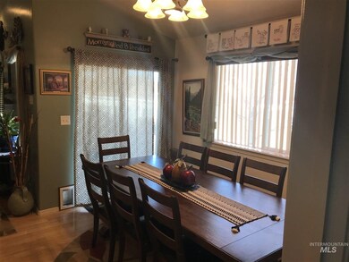 842 N Pointe Dr, Twin Falls, ID 83301 - photo 6