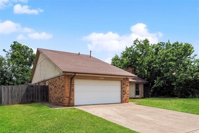 1309 NE 22nd St, Moore, OK 73160 - photo 5