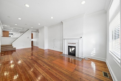 1153 Jaeger St, Columbus, OH 43206 - photo 6