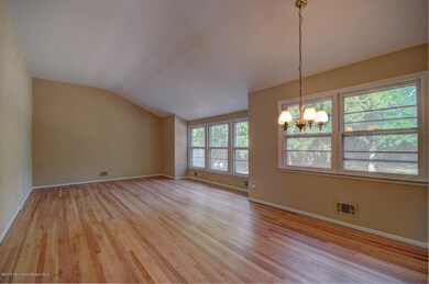 42 Guest Dr, Morganville, NJ 07751 - photo 5