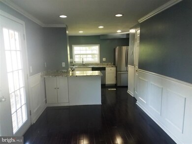 356 Forest Beach Rd, Annapolis, MD 21409 - photo 4