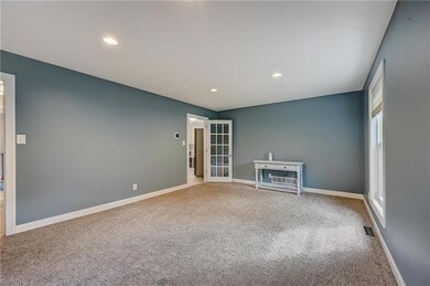 1170 Terrace Cir, Allentown, PA 18103 - photo 6