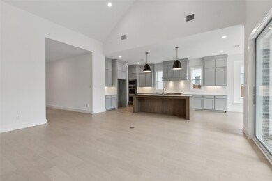 Entertaining is a breeze in this fantastic open co