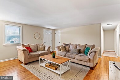 539 W Cumberland Rd, Enola, PA 17025 - photo 6