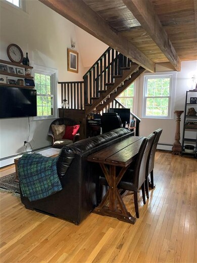 574 Willard Rd unit 4A, Hartford, VT 05001 - photo 5