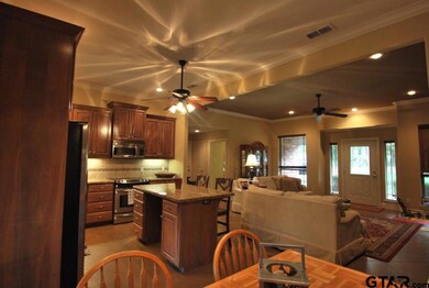 8225 8225 Robert E Lee Dr, Tyler, TX 75703 - photo 6