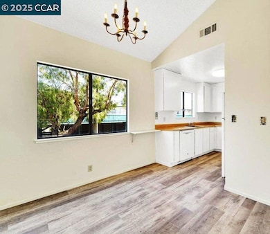 3712 Willow Pass Rd unit 32, Concord, CA 94519 - photo 5