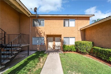 350 W Alpine St unit 2, Upland, CA 91786 - photo 2