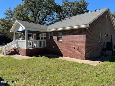120 Keller Ave, Biloxi, MS 39530 - photo 3