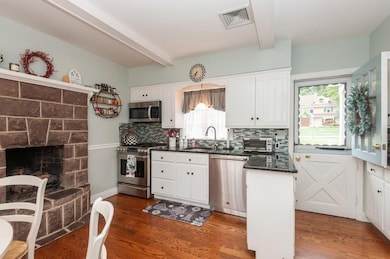 32 Orchard Dr, Upper Saddle River, NJ 07458 - photo 5