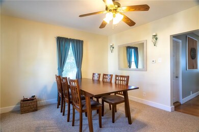 787 Bernon St, Woonsocket, RI 02895 - photo 4