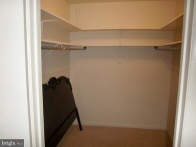 Elmont Condominium unit 111, Baltimore, MD 21215 - photo 3