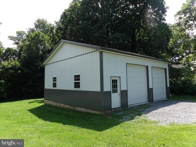 501 Garden Hill Ln, Lancaster, PA 17603 - photo 2