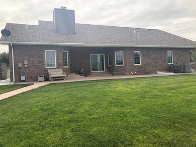 402 S Jayhawk Ave, Hugoton, KS 67951 - photo 3