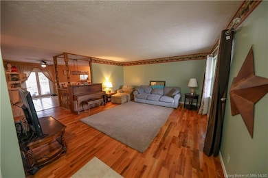 4420 Heth Washington Rd SW, Central, IN 47110 - photo 5