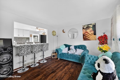 7019 Ashby Ln, Louisville, KY 40272 - photo 7