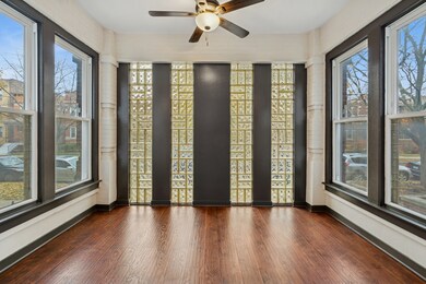 3045 W Eastwood Ave unit 1, Chicago, IL 60625 - photo 4