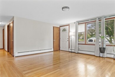 30 Bennett Ave, Cranston, RI 02920 - photo 7