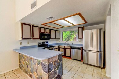 Kitchen (4)
