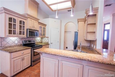 2531 Leslie St, Edinburg, TX 78539 - photo 4