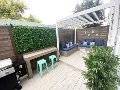 5906 Lindell Ave unit 103, Dallas, TX 75206 - photo 2