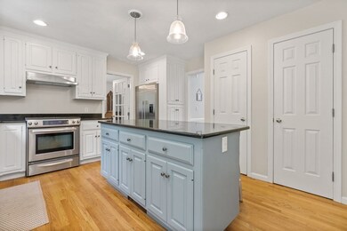 136 Tack Factory Pond Dr, Scituate, MA 02066 - photo 5