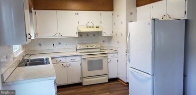 11240 Southern Maryland Blvd, Dunkirk, MD 20754 - photo 2