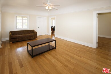 Living Room Unit 1