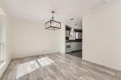 4028 Aragon Dr, Fort Worth, TX 76133 - photo 7