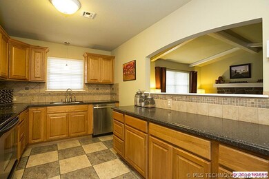 Arched opening provides character and a fabulous o