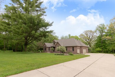 1695 Signal Point Dr-11