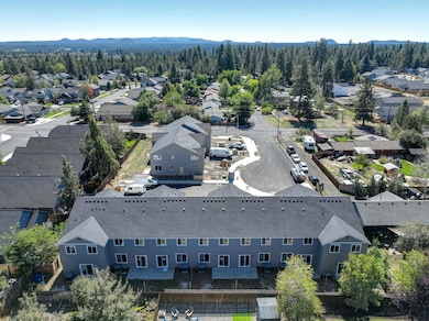 20487 SE Bard Ct unit 11, Bend, OR 97702 - photo 5