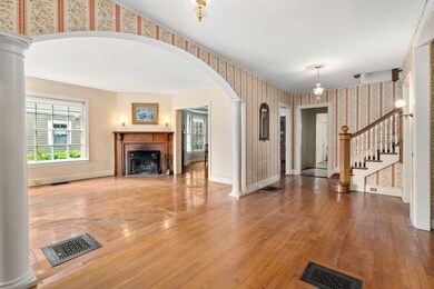 66 Toxteth St, Brookline, MA 02446 - photo 2