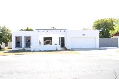 1907 W Nopal Cir, Mesa, AZ 85202 - photo 2