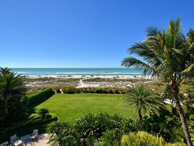 Private Lush Lawn & Beachfront