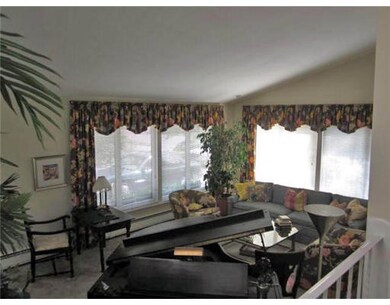 73 E Bel Air Rd, Cranston, RI 02920 - photo 6